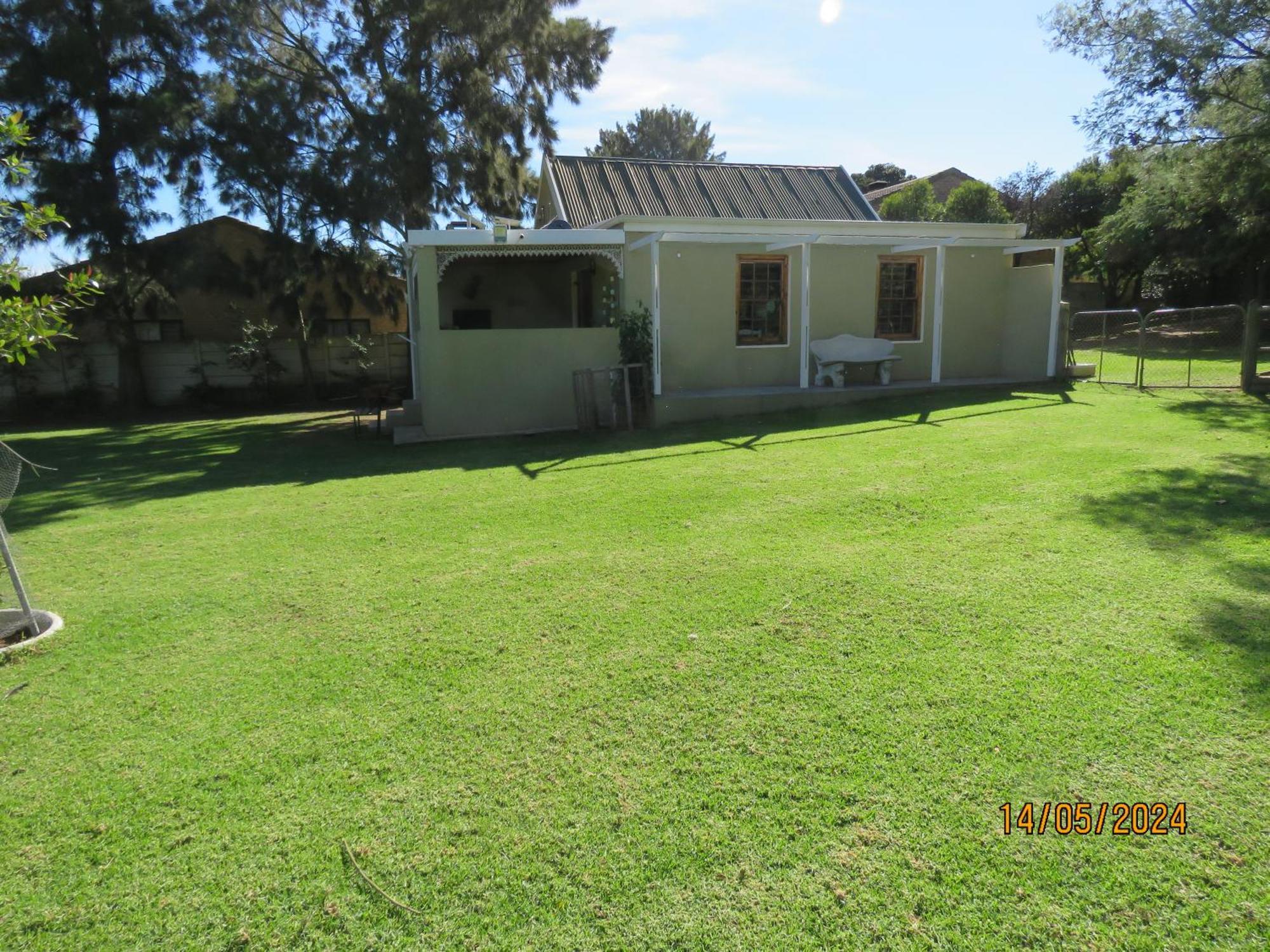 Ferienwohnung Town And Country Caledon Exterior foto